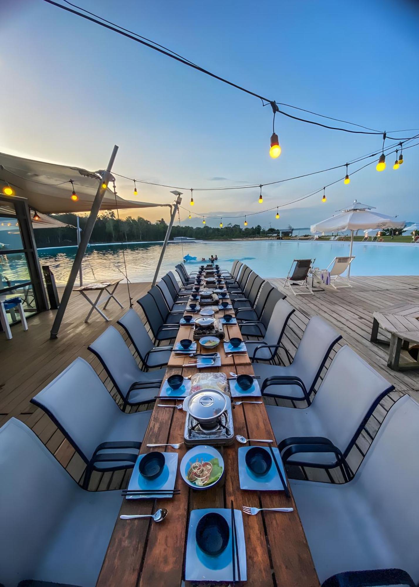Kiki Beach Resort, Batam Galang Island Extérieur photo